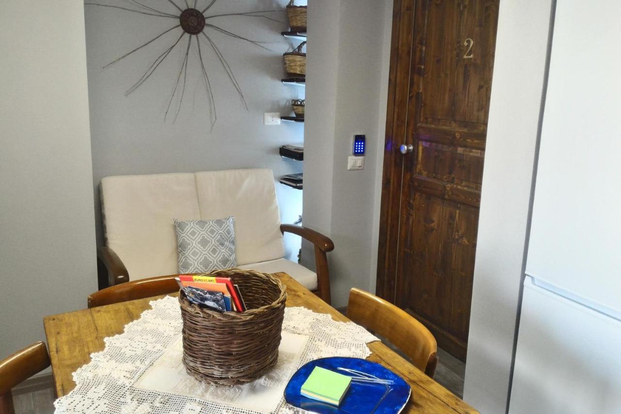 Corona Bed & Breakfast 萨尔达拉 外观 照片