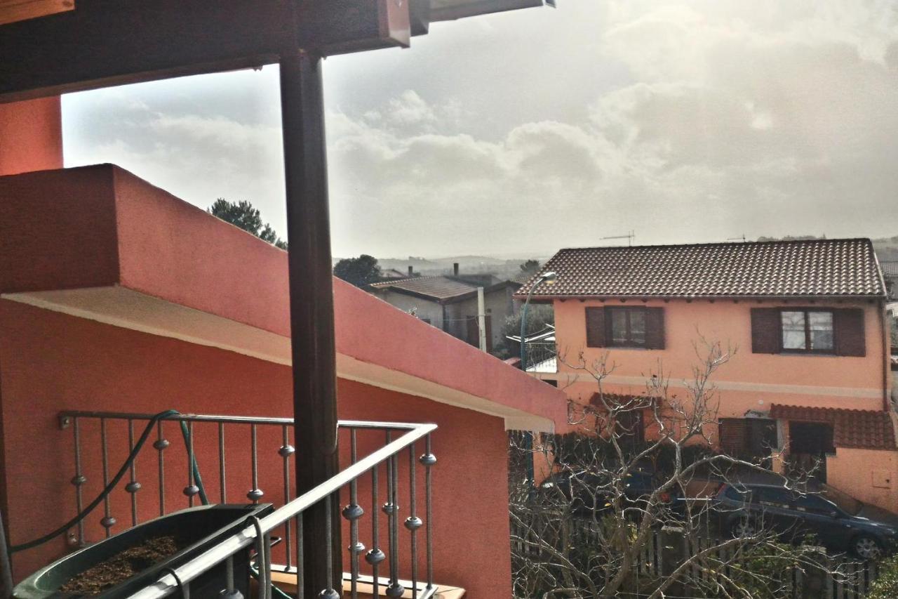 Corona Bed & Breakfast 萨尔达拉 外观 照片
