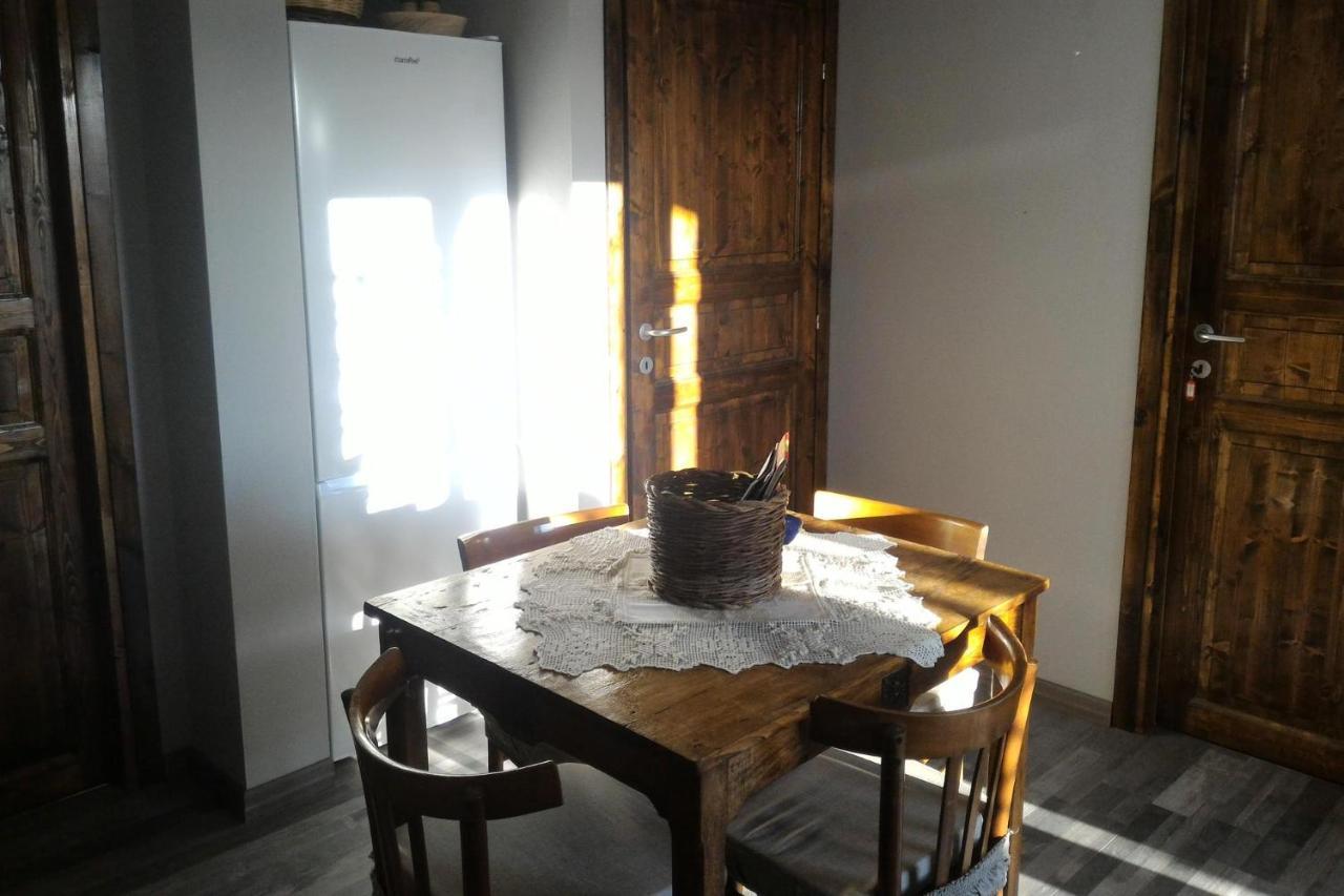 Corona Bed & Breakfast 萨尔达拉 外观 照片